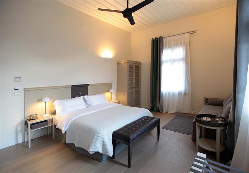 Grand Sarai Hotel 4*