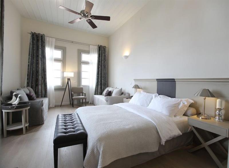 Grand Sarai Hotel 4*
